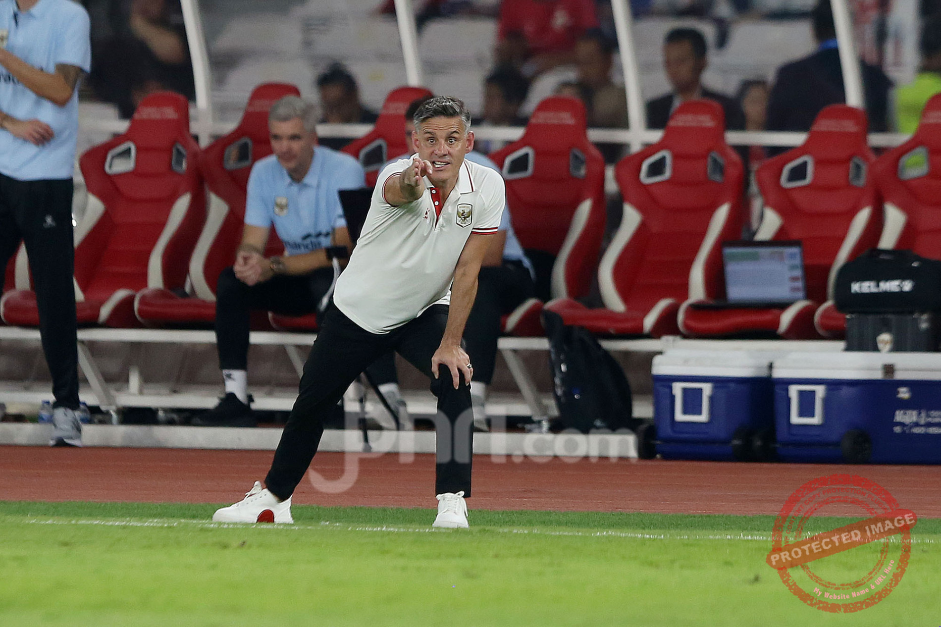 John Herdman mengungkap isi ruang ganti timnas Indonesia jelang laga Singapura