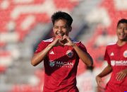 Pemain Persija Jakarta merayakan kemenangan 3-1 atas Arema FC pada perebutan peringkat ketiga Piala Presiden 2026 di Stadion Kapten I Wayan Dipta, Gianyar