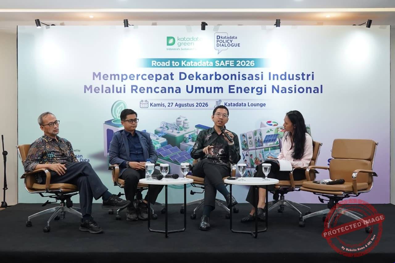 Suasana diskusi Katadata Policy Dialogue tentang RUEN dan dekarbonisasi industri di Jakarta