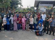 Koramil 01/Pancoran Mas Bersama Pemerintah dan Warga Gotong Royong Persiapkan Lomba Kampung Pancasila