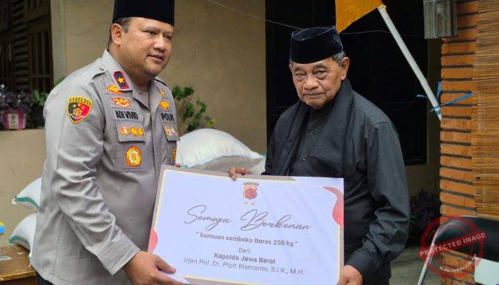 Jalin Komunikasi dan Kolaborasi Harmonis dengan Tokoh Agama, Wakapolda Jabar Silaturahmi ke Ponpes Cipasung