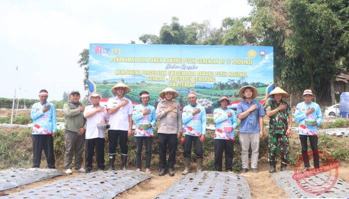 Dukung ketahanan Pangan, Polres Semarang Tanam Bawang Varietas Unggul