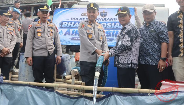 Polres Semarang Salurkan 13 Ribu Liter Air Bersih untuk 870 Warga Dusun Jagir