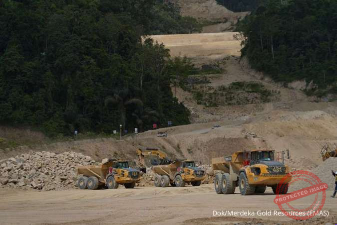 Grafik pergerakan harga saham PT Merdeka Gold Resources Tbk (EMAS) di bursa efek
