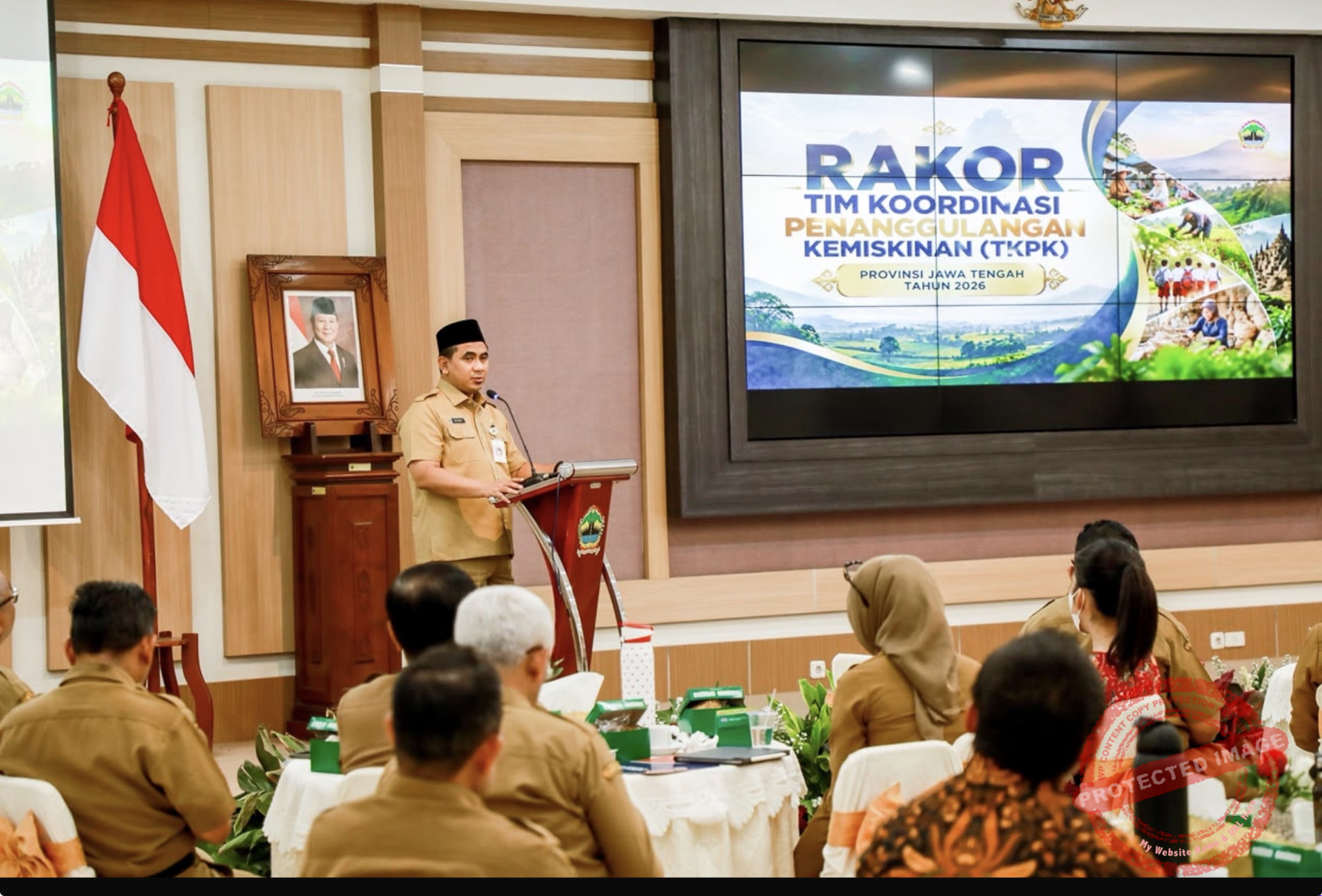 OPD — Wakil Gubernur Jawa Tengah Taj Yasin Maimoen memimpin Rapat Koordinasi TKPK di Kantor Bappeda Jawa Tengah.