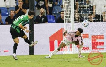 Juventus kalah 2-3 — Pelatih Juventus Luciano Spalletti saat laga pekan keempat Serie A melawan Sassuolo di Mapei Stadium.