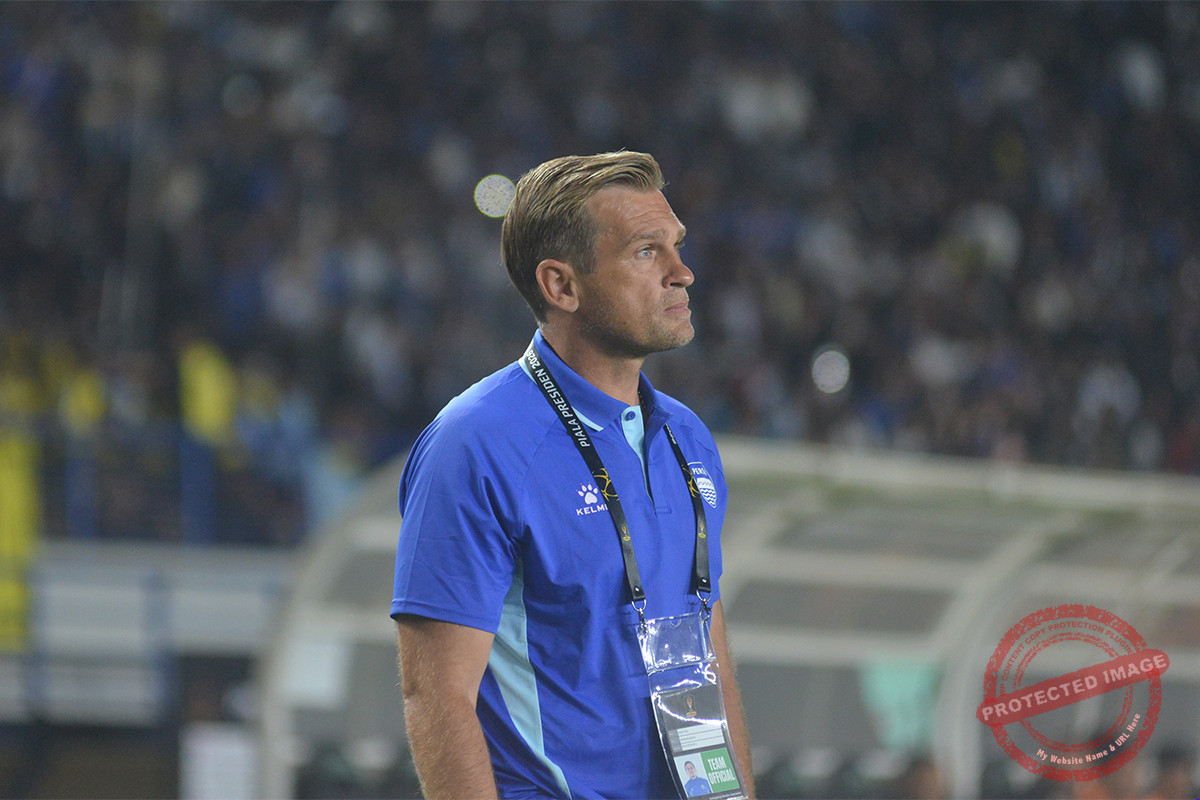 Igor Tolic pelatih Persib Bandung menghadapi jadwal super padat musim 2026/2027