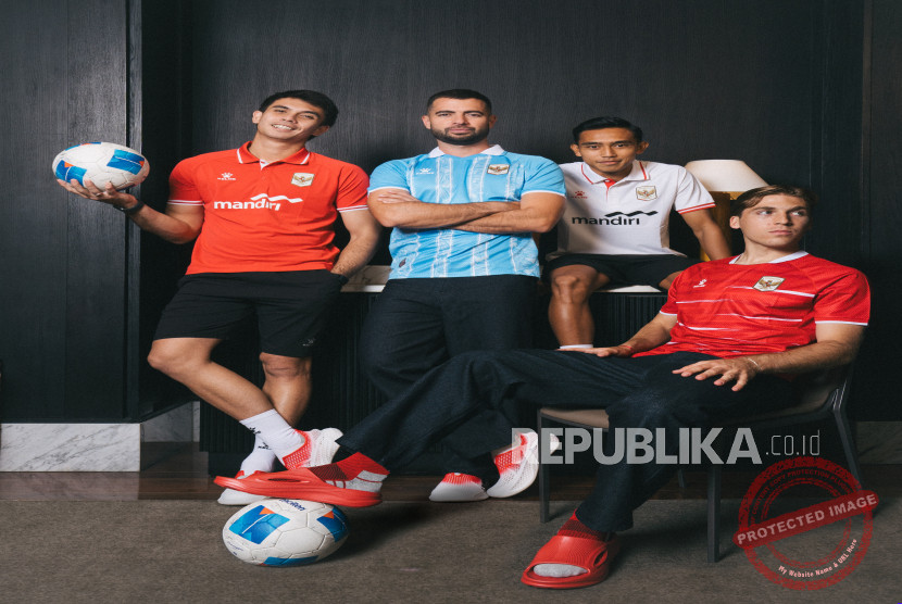 Sepatu Thera Reco The Nations dari koleksi Satu Nusa Satu Garuda kolaborasi UNERD dan Garuda Store.