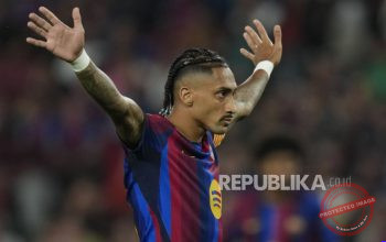 Perpanjang Kontrak Raphinha — Pemain serang Barcelona, Raphinha, yang segera memperpanjang masa baktinya di Camp Nou hingga 2029.