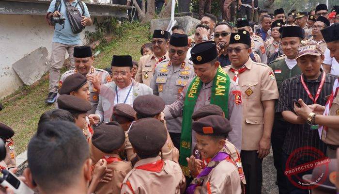 Kapolri Pimpin Apel Akbar 5.000 Peserta Kemah Nasional Pramuka PUI di Sukabumi