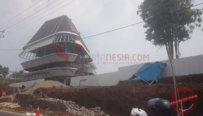 SP-3 Terbit, dan PBG Belum Terbit, Diduga Bangunan Tetap Berdiri: Bang Jay Pertanyakan Pengawasan DPKPP di Megamendung