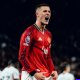 Benjamin Sesko, penyerang Manchester United berusia 23 tahun, dikaitkan dengan ketertarikan Bayern München