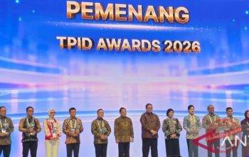 Sekda Gorontalo Sofian Ibrahim menghadiri penyerahan TPID Award 2026 di Jakarta International Convention Center.