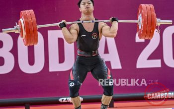 Rahmat Erwin Raih Emas Asian Games 2026 dan Pecahkan Rekor Dunia