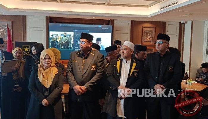 DPP Partai Ummat Dikukuhkan, Heikal Safar Jadi Ketua Harian