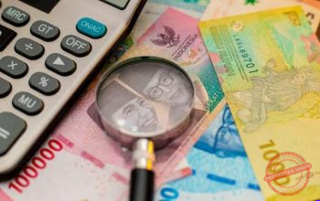 Rupiah Melemah ke Rp 17.903 — Ilustrasi pergerakan nilai tukar rupiah terhadap dolar AS di pasar spot dan kurs Jisdor