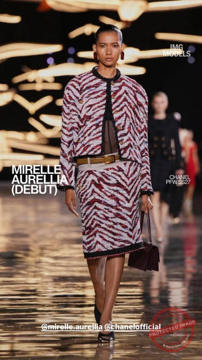 Mirelle Aurelia model Indonesia berjalan di runway CHANEL Spring Summer 2027
