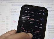 IHSG Anjlok 1 — Ilustrasi penurunan Indeks Harga Saham Gabungan (IHSG) di Bursa Efek Indonesia