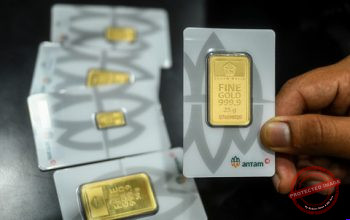 Harga emas Antam Hari Ini Naik Rp 4.000 jadi Rp 2.565.000 per Gram — Ilustrasi emas batang Antam Logam Mulia dengan latar netral
