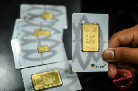 Harga emas Antam Hari Ini Naik Rp 4.000 jadi Rp 2.565.000 per Gram — Ilustrasi emas batang Antam Logam Mulia dengan latar netral