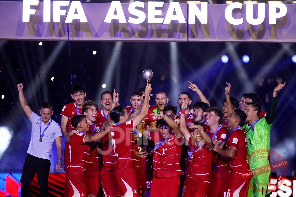 Prabowo Bangga Timnas Indonesia Juara FIFA ASEAN Cup 2026 — Presiden Prabowo Subianto menyaksikan laga final FIFA ASEAN Cup 2026 di Stadion Utama Gelora Bung Karno, Jakarta