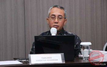 PGUN Buka Suara soal Gadai 100% Saham ke Bank Mandiri — Ilustrasi gadai saham PGUN ke Bank Mandiri oleh tiga pemegang saham