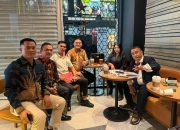 Kuasa Hukum RATAKAN LAWFIRM korban Benny dari Nias diterima Hotman Paris Hutapea di Jakarta