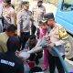 HUT Humas Polri ke-75, Polres Wonogiri Salurkan Air Bersih untuk Warga Bendokerep