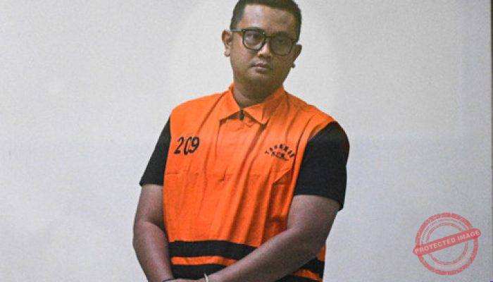 KPK OTT Bupati Klaten Hamenang Wajar Ismoyo, Duit Disimpan di Tong Biru