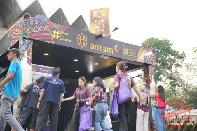 ANTAM Hadirkan ATM Emas di Konser Snada Indonesia 2026 — ATM Emas ANTAM di konser Snada Indonesia 2026 di Istora Senayan Jakarta