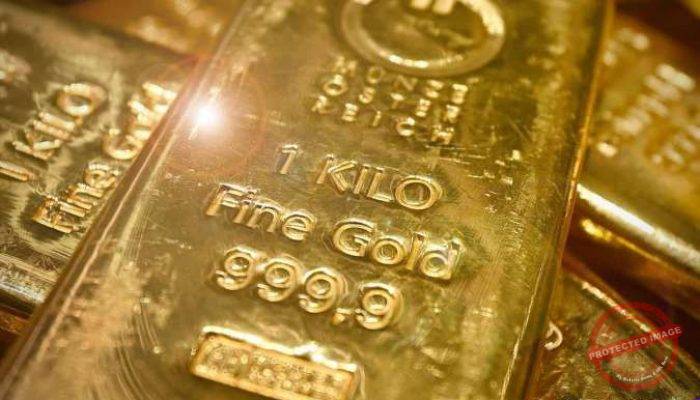 Harga Emas Dunia Naik Tipis, Pasar Cermati Suku Bunga The Fed
